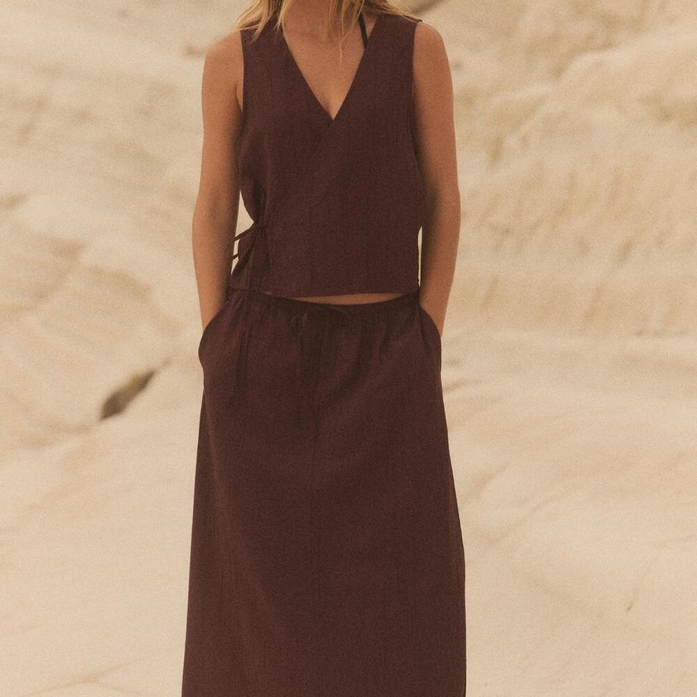 ZARA Wrinkle‑Effect Burgundy Coord Set L — Midi Skirt + Wrap Vest Top NWT Spring